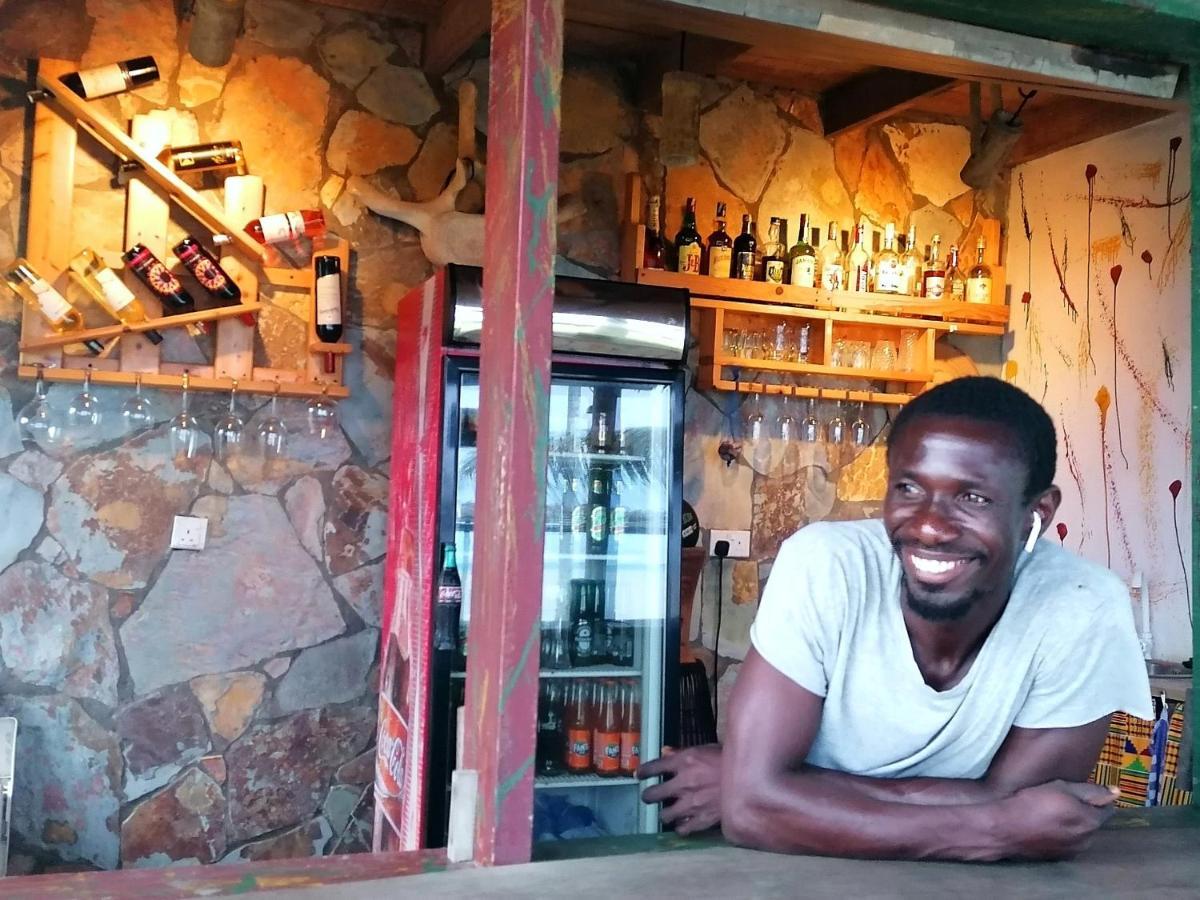 Afro Beach Eco Resort Butre 外观 照片
