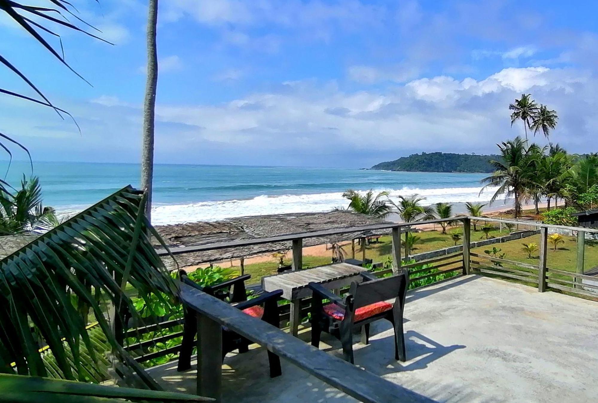Afro Beach Eco Resort Butre 客房 照片