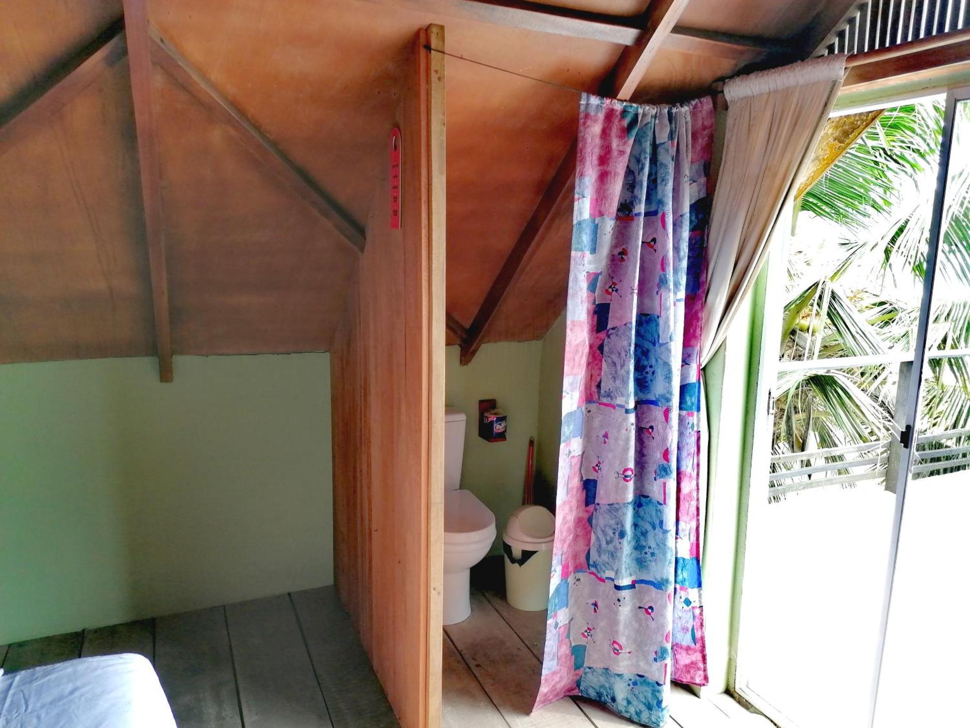 Afro Beach Eco Resort Butre 客房 照片
